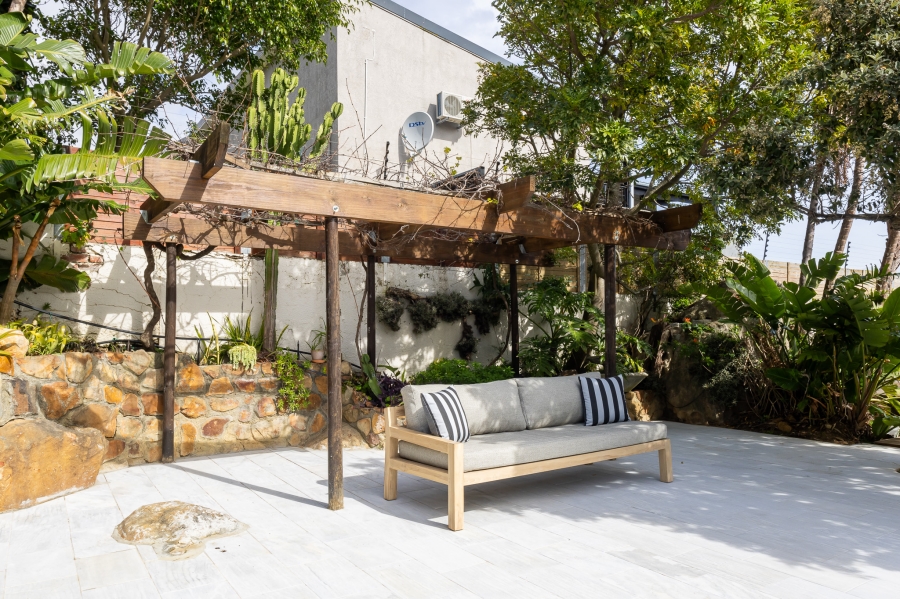 To Let 3 Bedroom Property for Rent in Camps Bay Western Cape